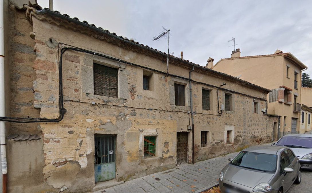 Lot 4: composed of 5 properties in Ávila. FR 6550, 6552, 6554, 6558 and 6562. RP Ávila No. 2