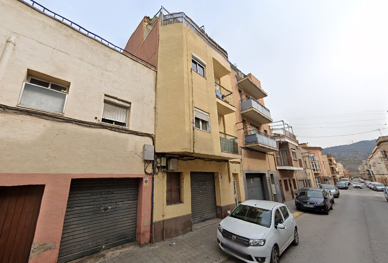 Local en planta baja en Calle Besós, de Montcada i Reixac (Barcelona). FR 8935 RP Montcada i Reixac