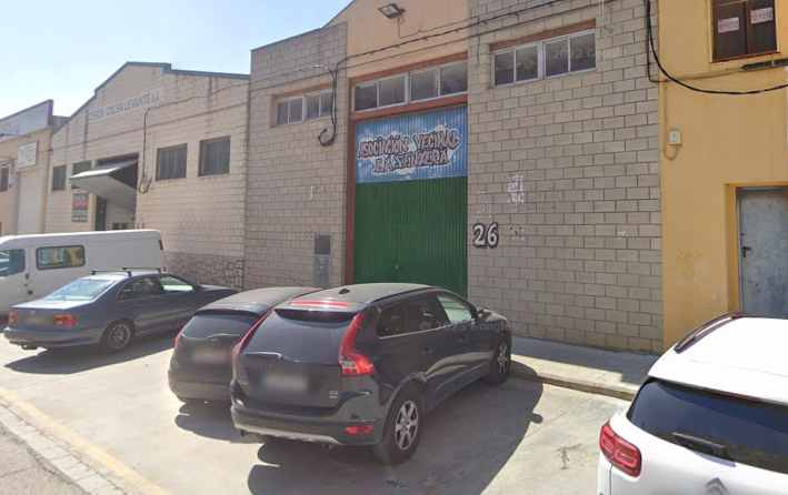 Industrial warehouse located at Calle El Cid 28 in Alaquàs, (Valencia). FR 13724 RP Aldaia