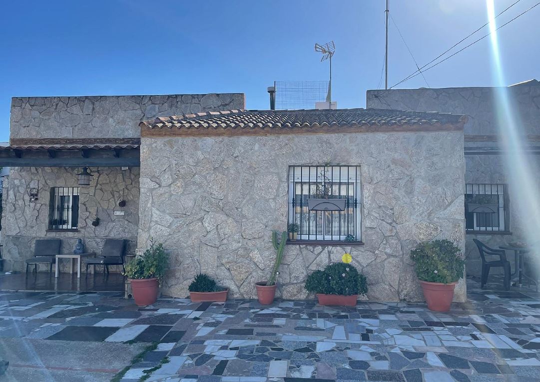 Land with house in Chiclana de la Frontera (Cádiz). FR 22945 RP Chiclana 1