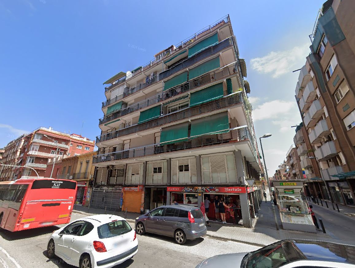 50% housing 1st door on mezzanine floor located on Avda. Alfonso XIII, Badalona (Barcelona). FR 38094 RP Badalona