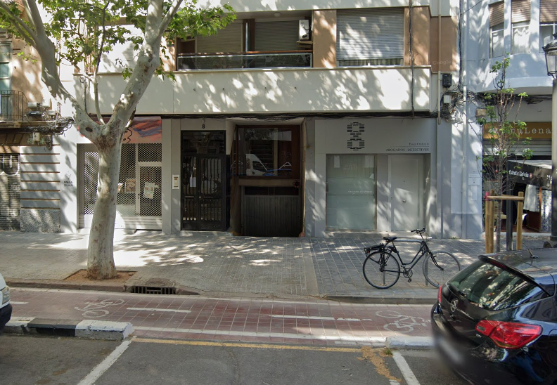 Parking space no. 2 at Calle Buen Orden no. 8 in Valencia. Undivided share of FR 27453/3 RP Valencia no. 7