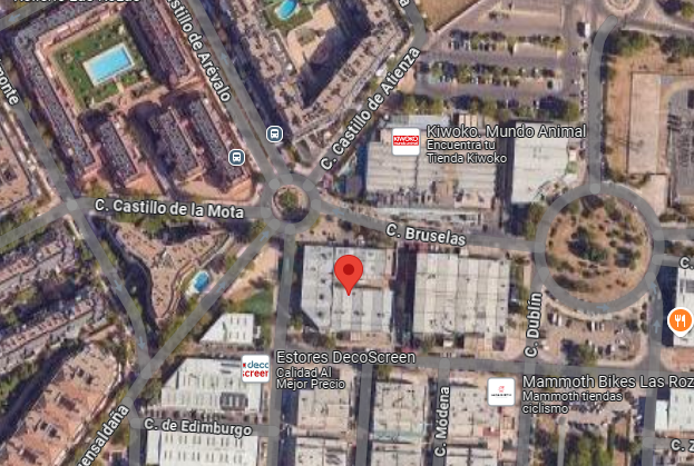 Lote compuesto por: Local nº 17 y garaje nº 17 con anejos en Las Rozas de Madrid. FR 59568 y 59585 RP Las Rozas nº 1