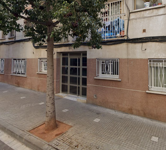 Vivienda pta 3ª, planta 1ª en Av/Banús Alta nº 54 de Santa Coloma de Gramanet. FR 2808 antes 29753 RP Santa Coloma Gramanet nº 2