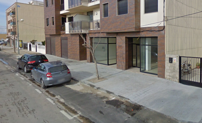 Vivienda planta 1ª, pta A y plaza de aparcamiento en Calle 20 de Mayo de Deltebre, (Tarragona). FR 11180 y 11178 RP Tortosa nº 1
