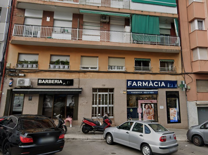 33,33% del Piso entresuelo pta2ª C/Coll y Pujol 156 de Badalona, (Barcelona). FR 1095 RP Badalona nº 3