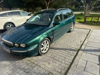 Turismo Jaguar matrícula 8756-CTM