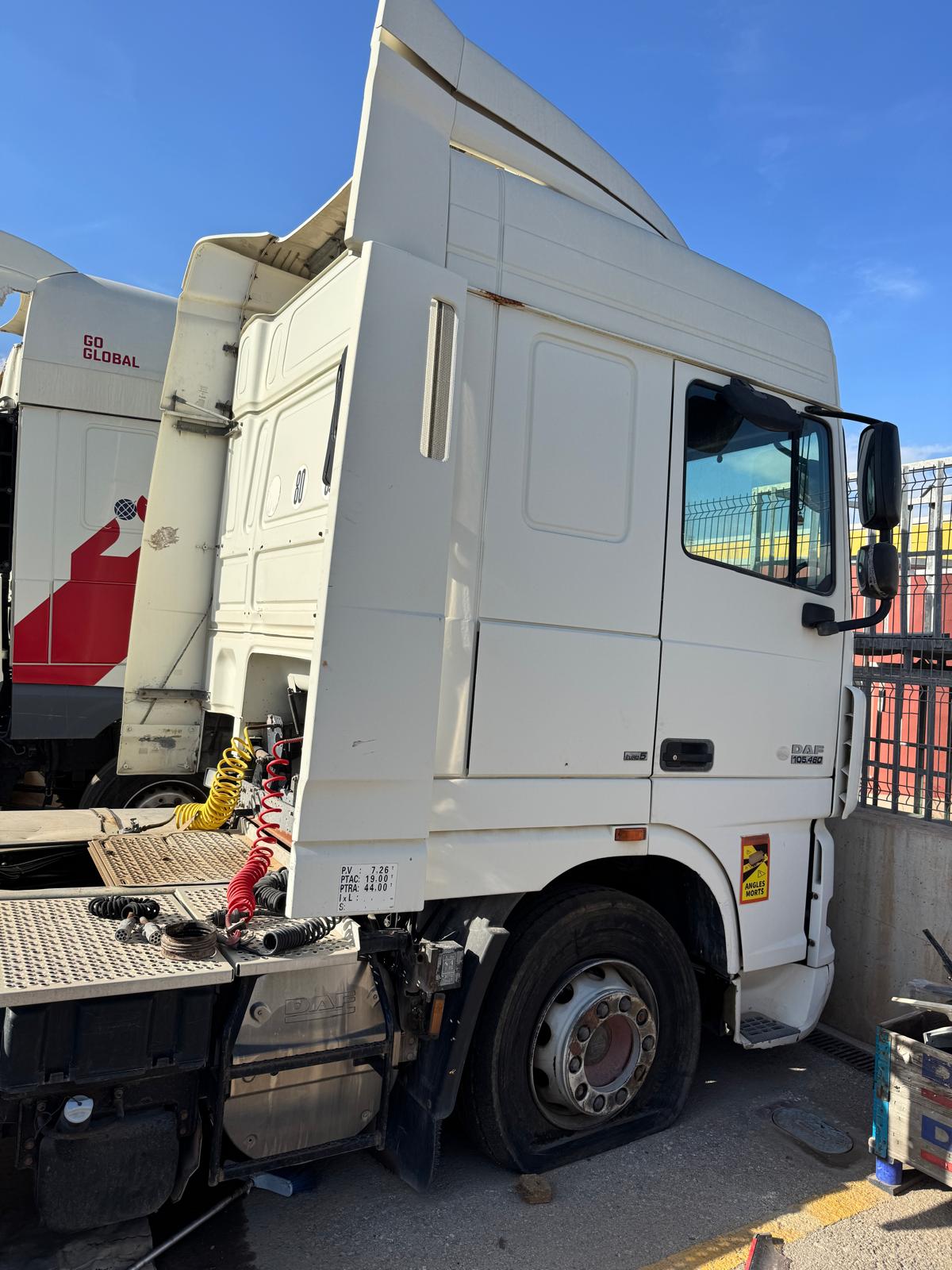 LOTE 2. ELEMENTOS DE TRANSPORTE